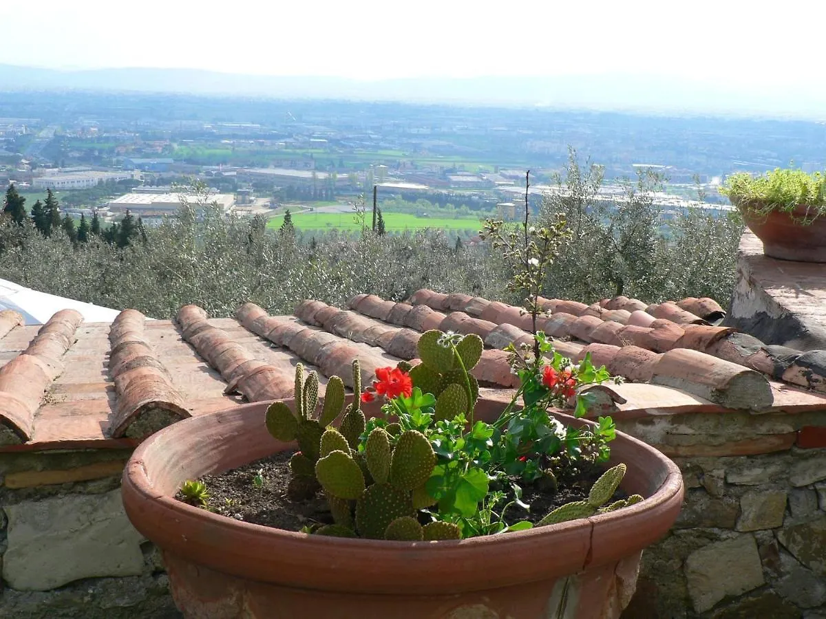 Feriehus 2 Bedrooms House With Shared Pool Jacuzzi And Furnished Terrace At Calenzano Italien